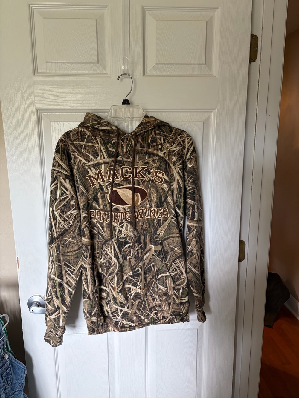 Vintage Mack’s Prarie Wings Men's Camo Hooded Sweatshirt, Fleece Inside - Size M